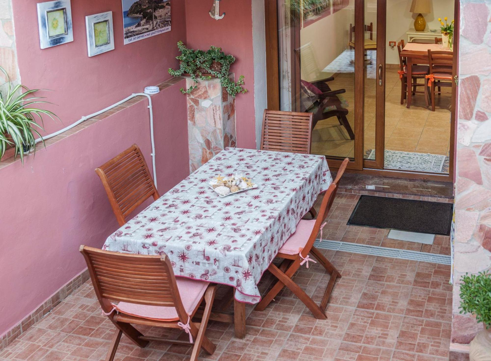 Meravigliosa Oasi Pula Exterior foto